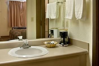 Days Inn By Wyndham Ottawa Номер фото